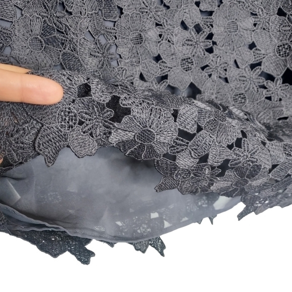 LOFT WOMENS FLORAL TOP SIZE SMALL - Picture 4 of 6